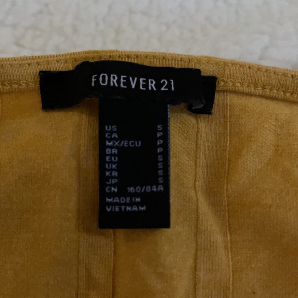 Yellow Top - Picture 3 of 3